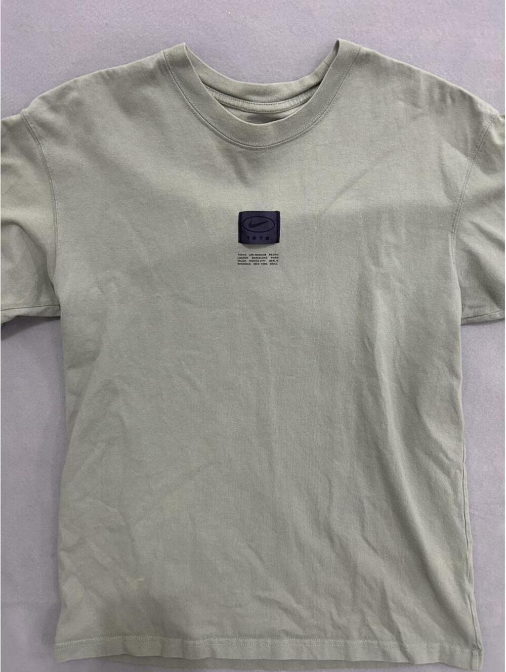 Nike 1978 Retro Swoosh T-Shirt Green & Gray Small